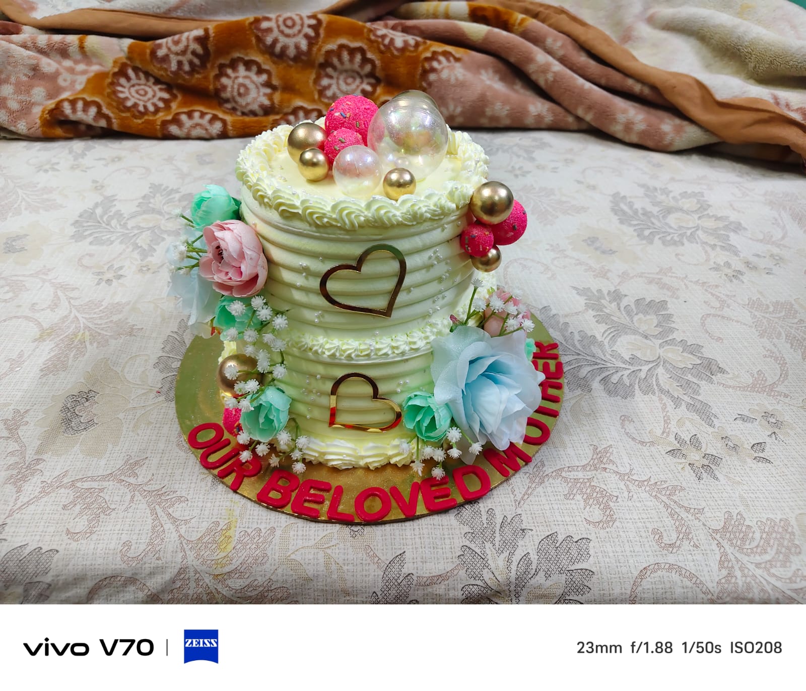 Double floor Love ❤ Cake